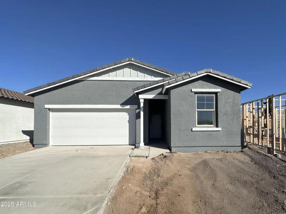 Real Estate Picture 2