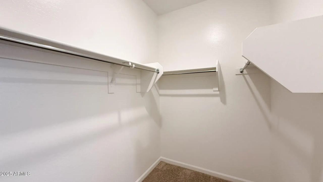 Real Estate Picture 16