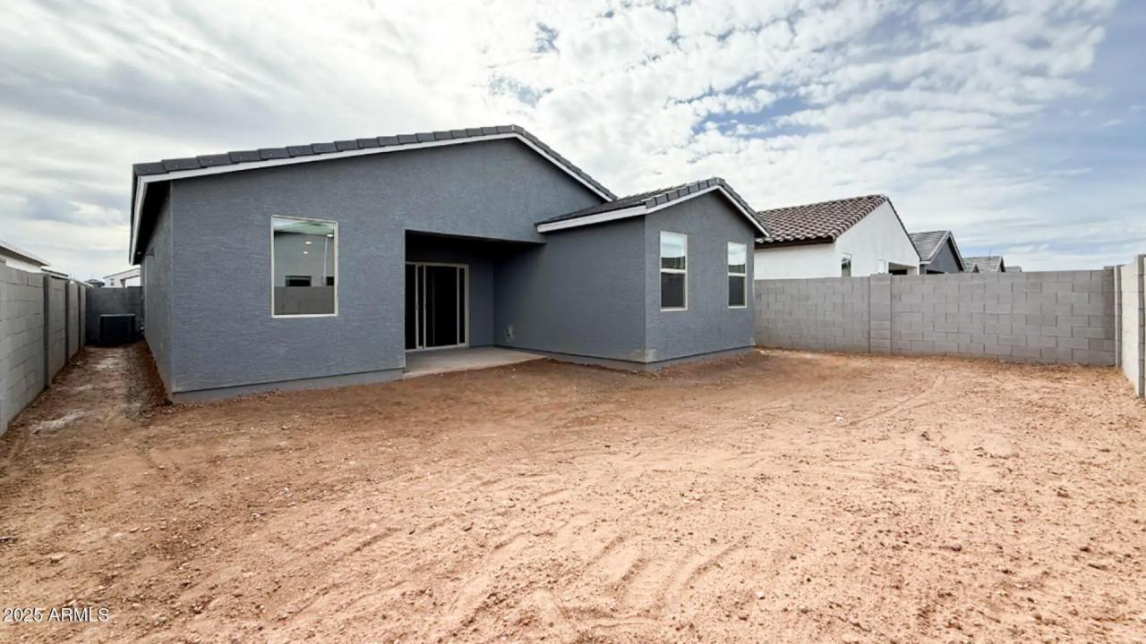 Real Estate Picture 21