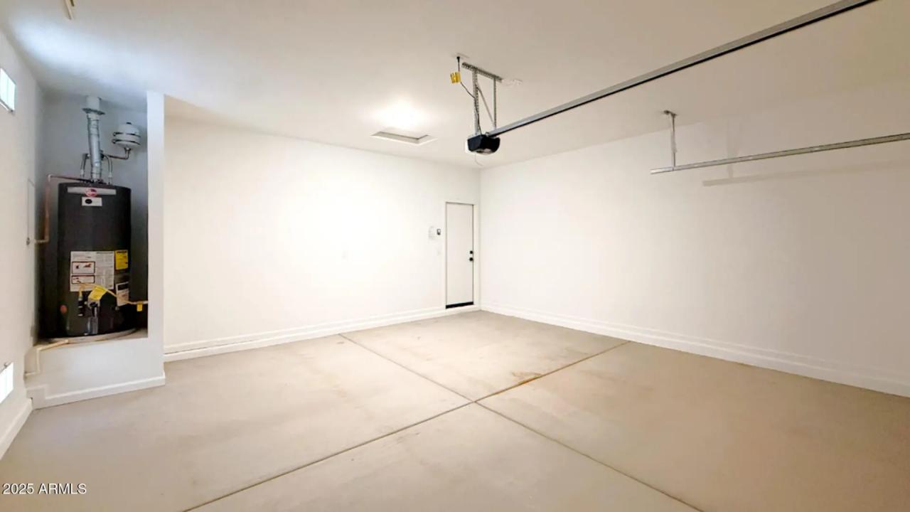 Real Estate Picture 22