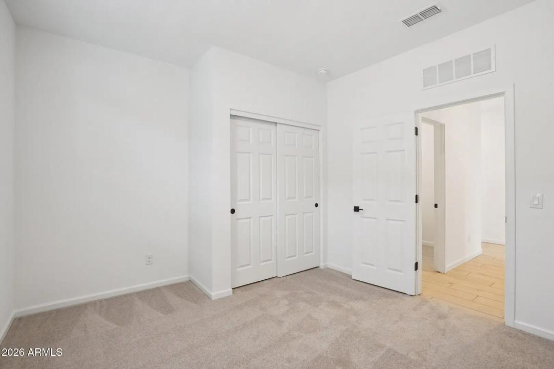 Real Estate Picture 21