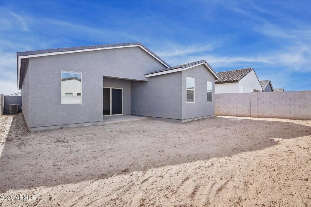 Real Estate Picture 35