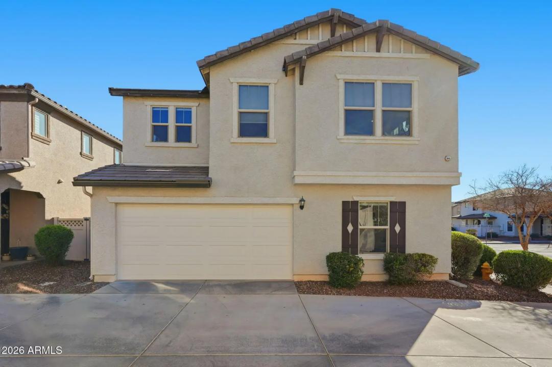 Real Estate Picture 13