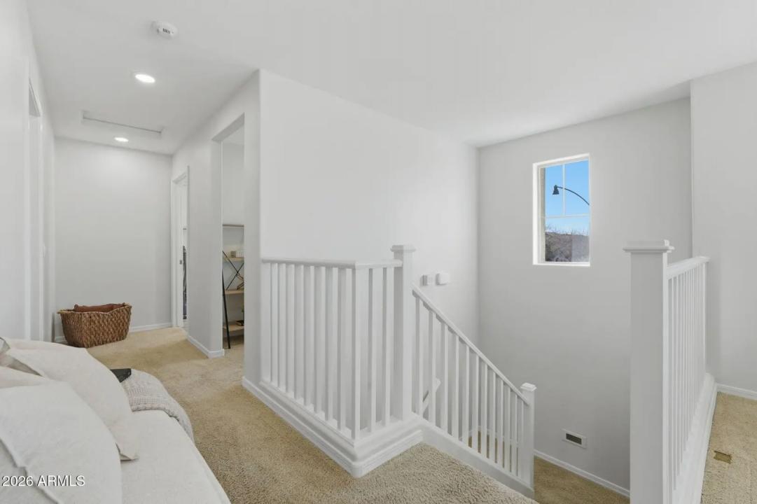 Real Estate Picture 32