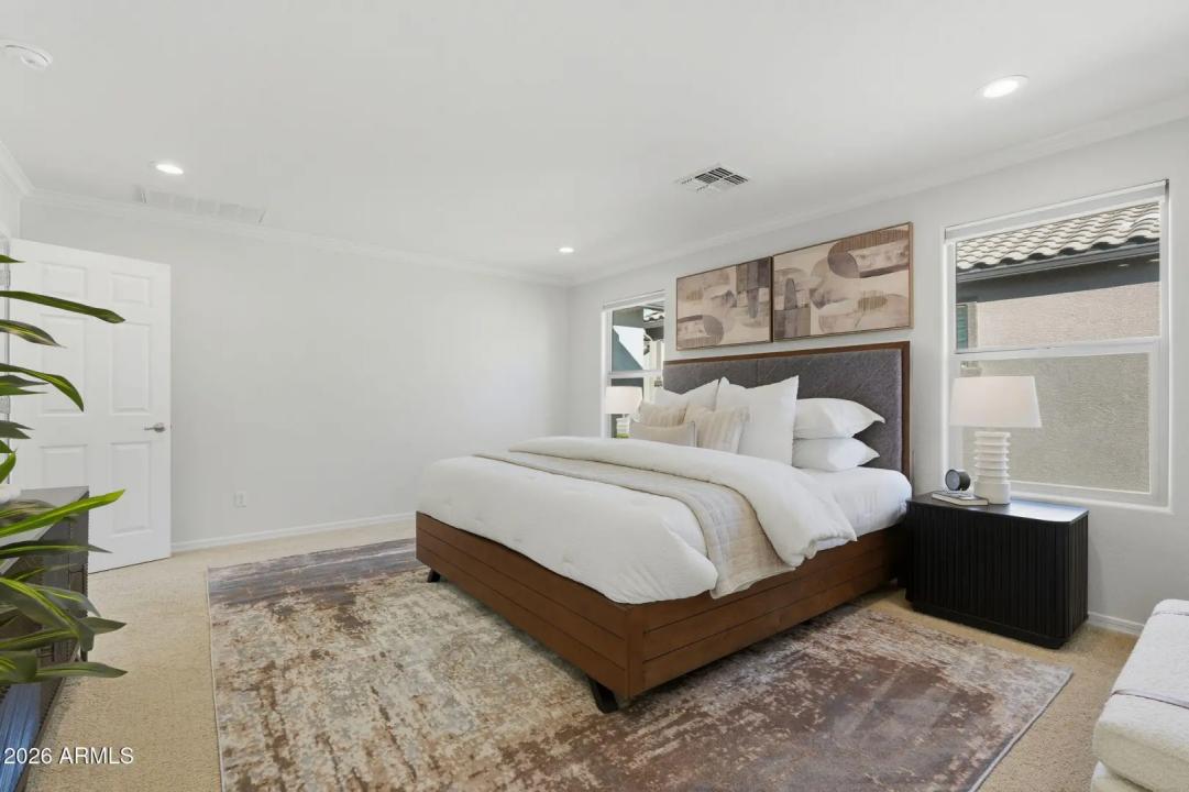 Real Estate Picture 39