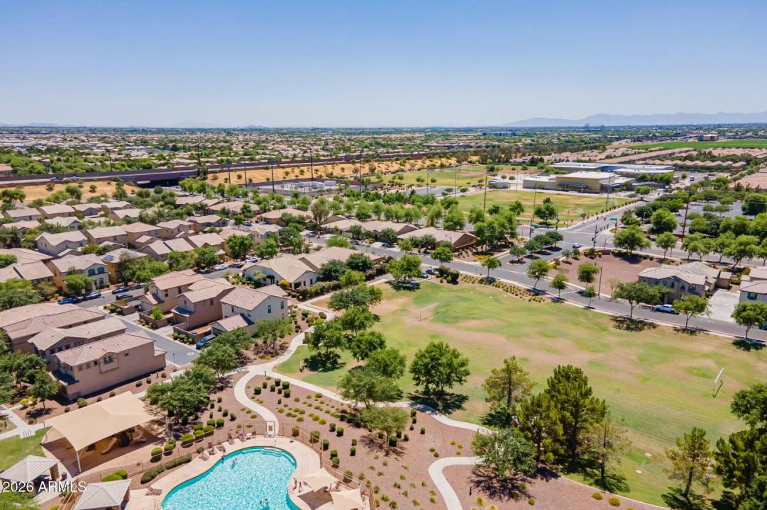 Real Estate Picture 63