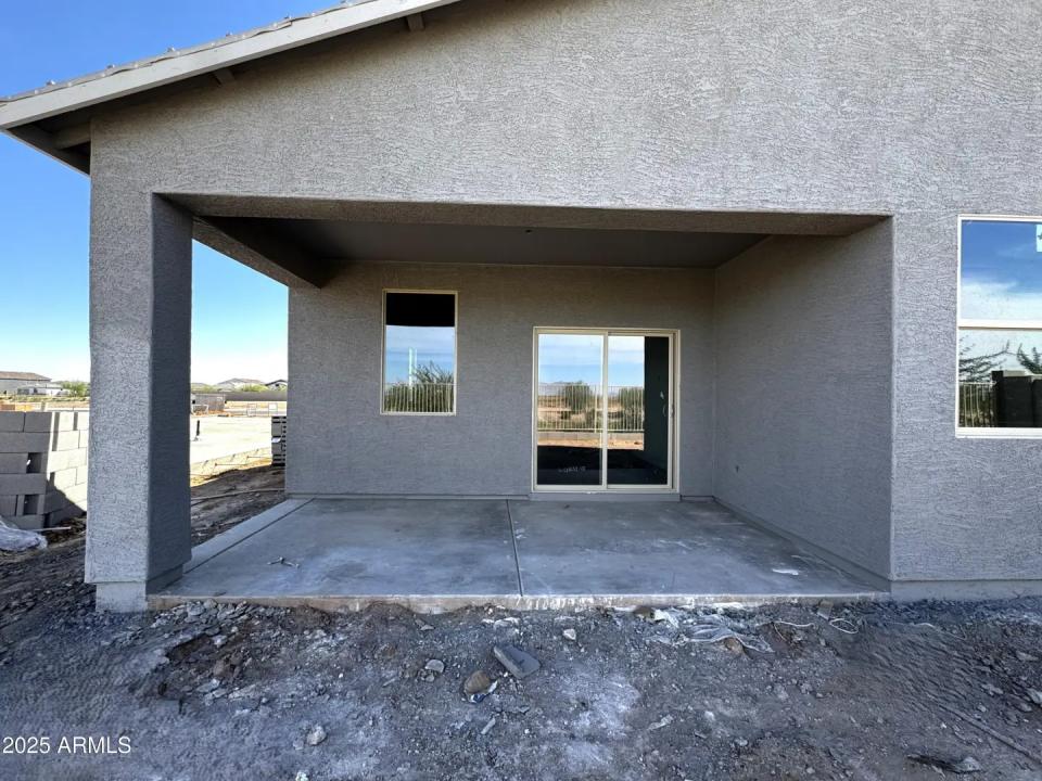 Real Estate Picture 20