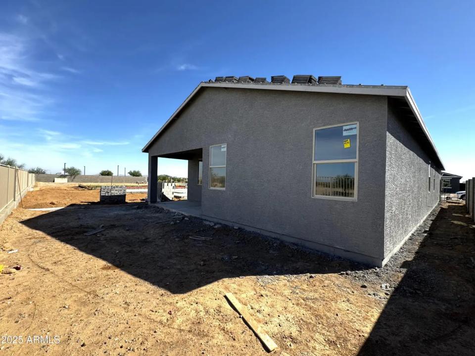 Real Estate Picture 23