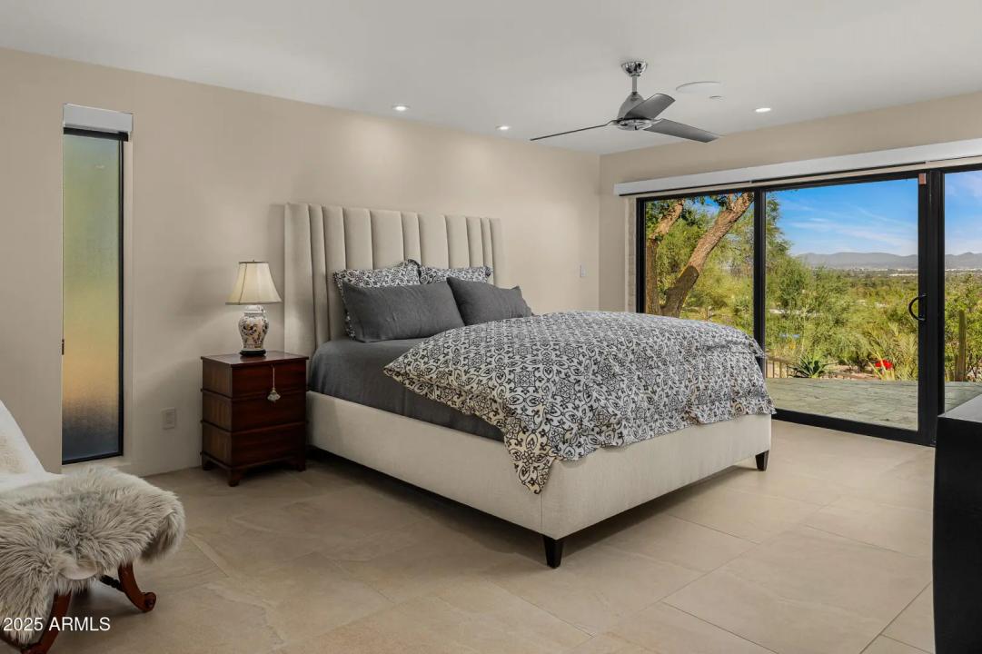 Real Estate Picture 19