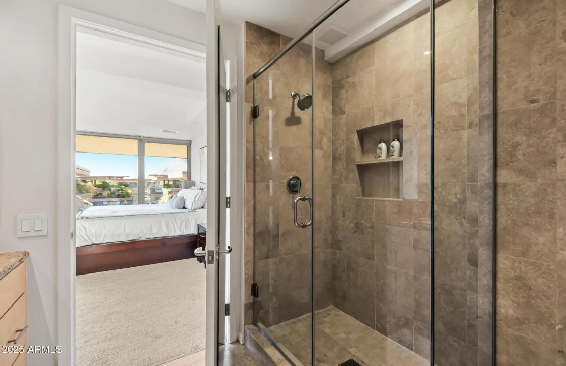 Real Estate Picture 33