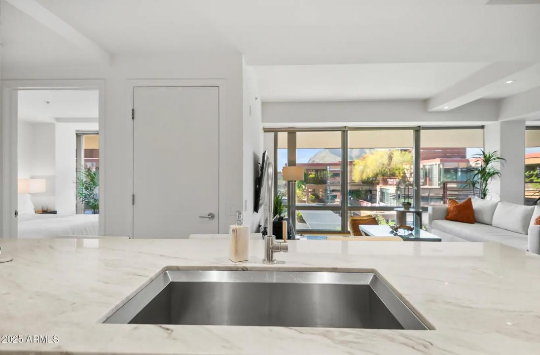 Real Estate Picture 25