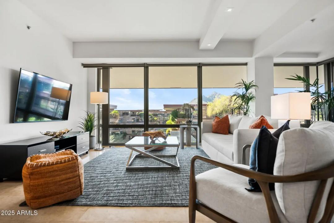 Real Estate Picture 20