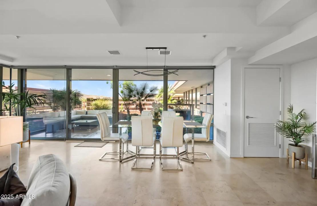 Real Estate Picture 17