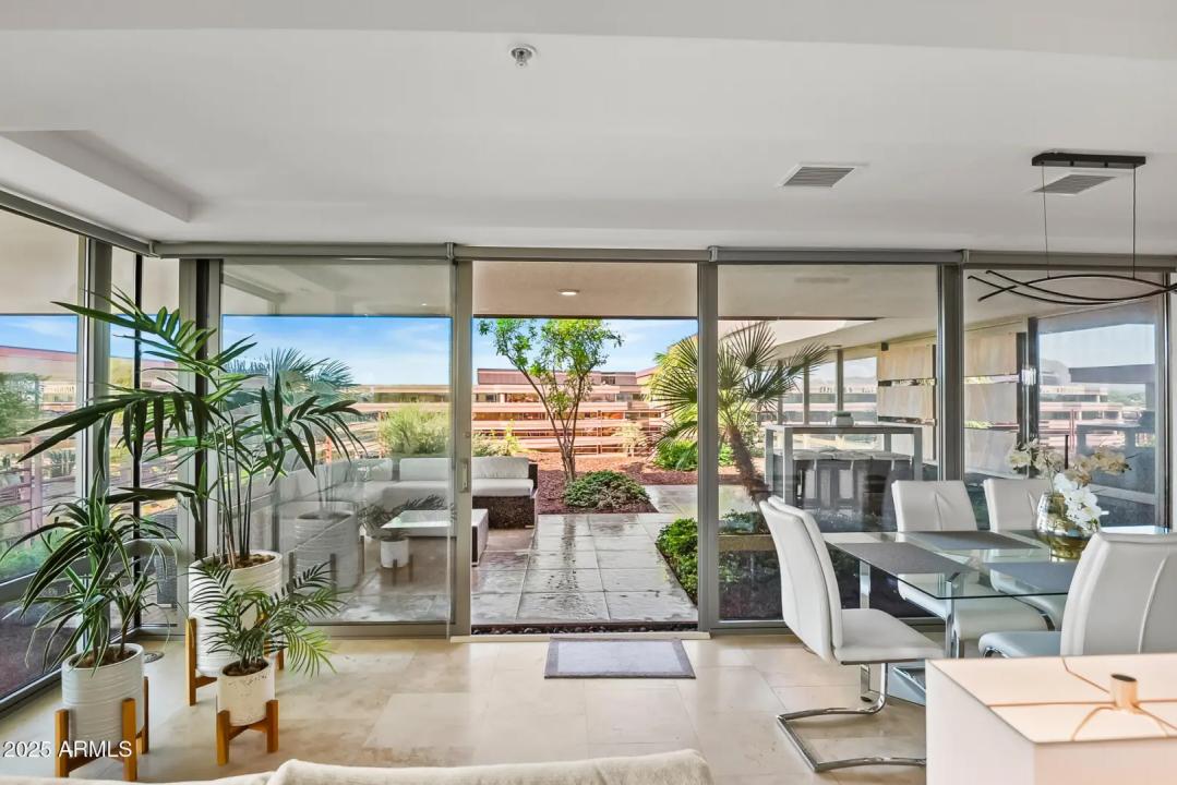 Real Estate Picture 16