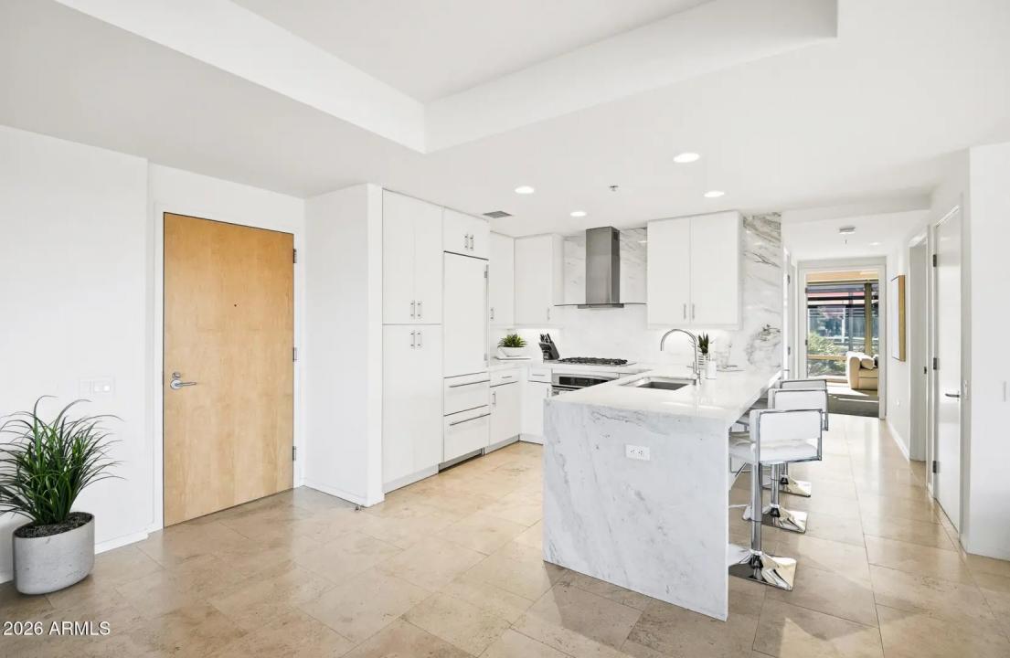 7151 E RANCHO VISTA Drive 7004 Scottsdale AZ 85251