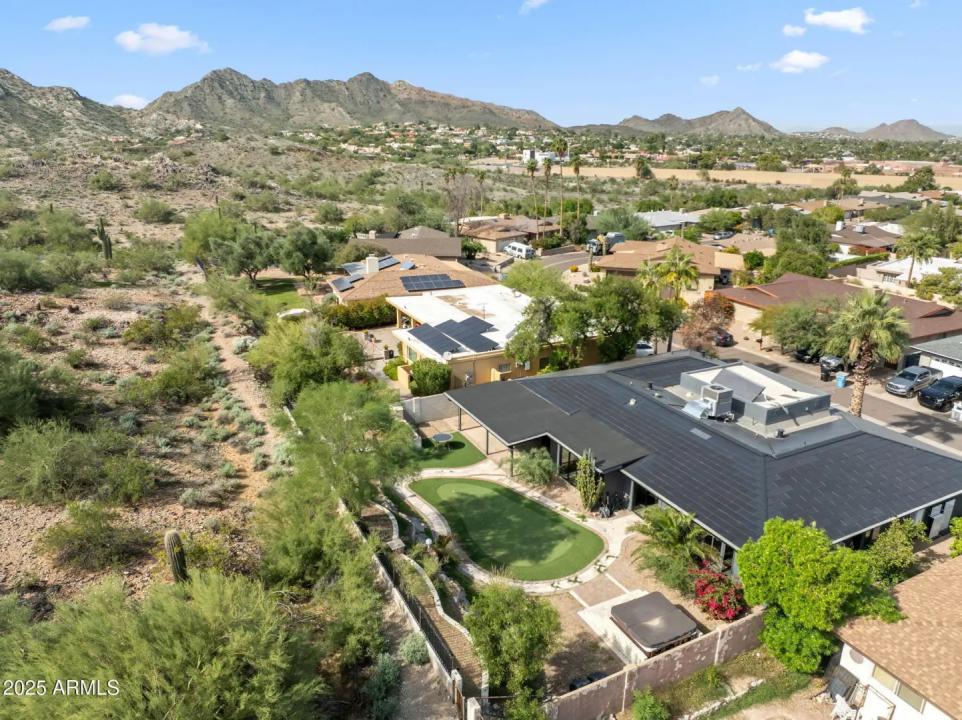 Real Estate Picture 34