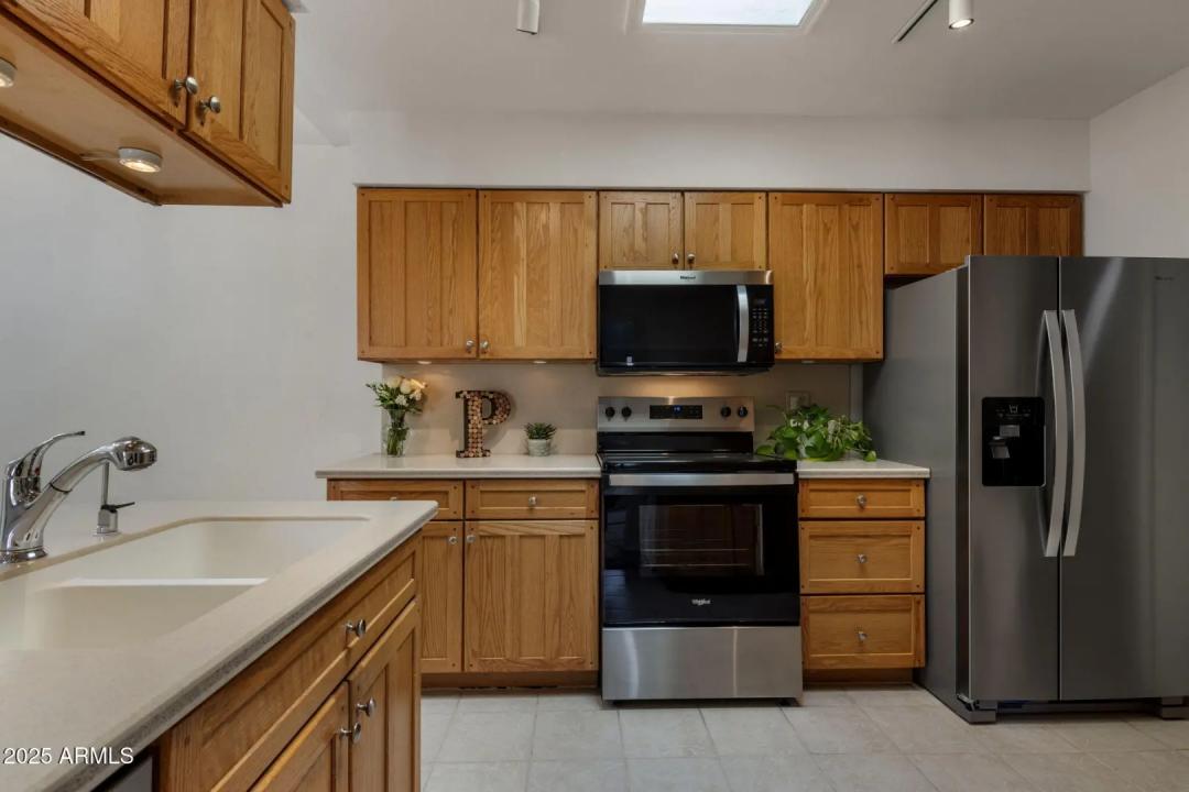 Real Estate Picture 2