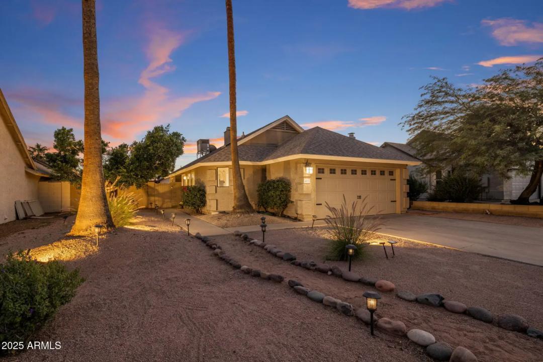 Real Estate Picture 23