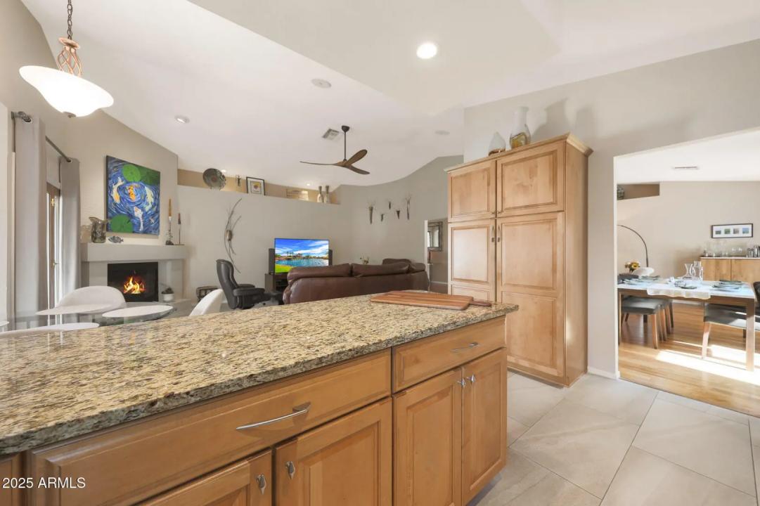 Real Estate Picture 16