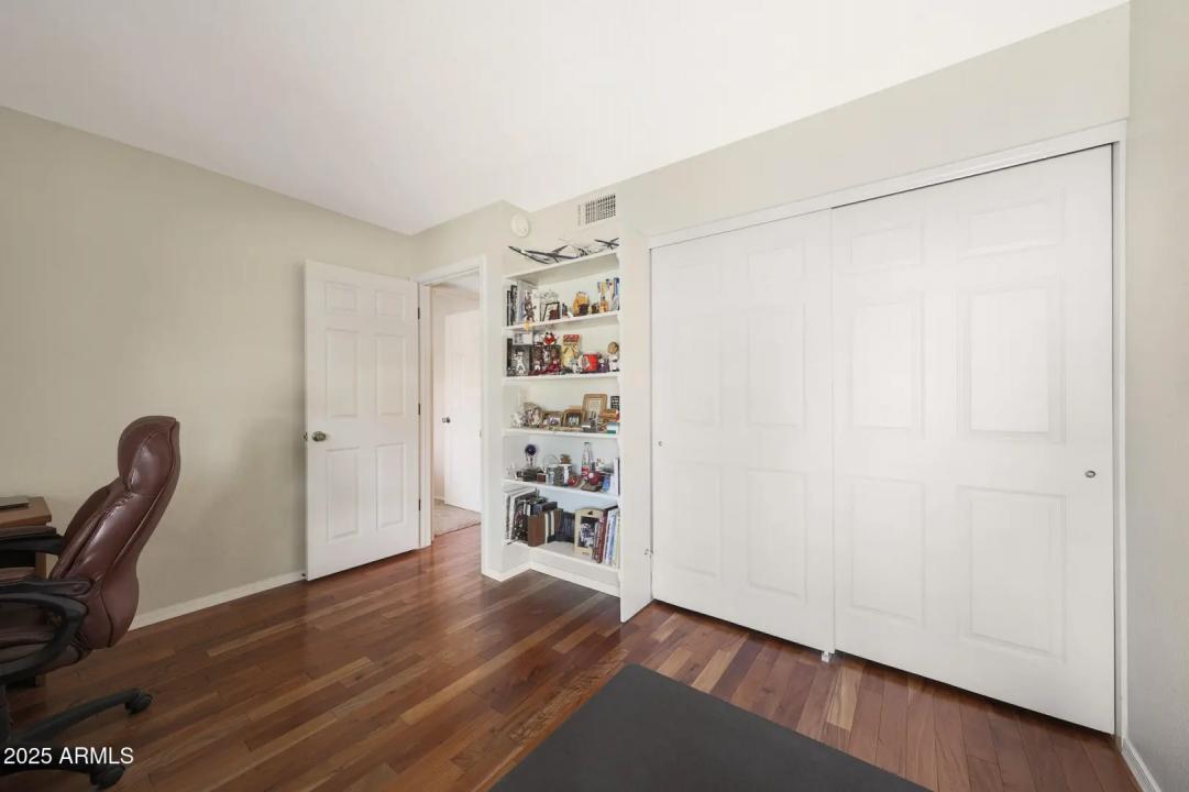 Real Estate Picture 35