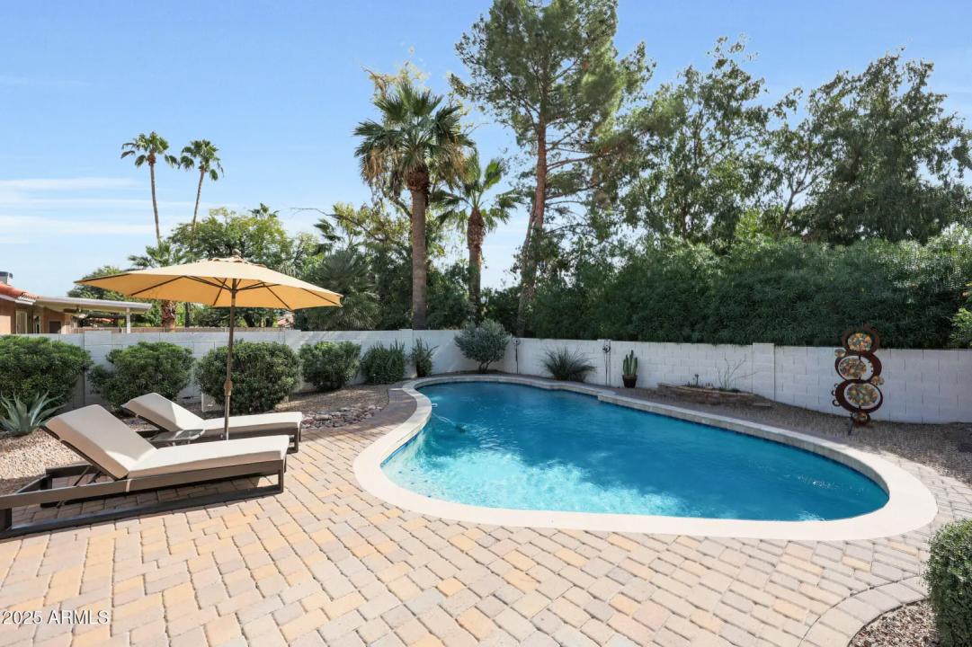 Real Estate Picture 38