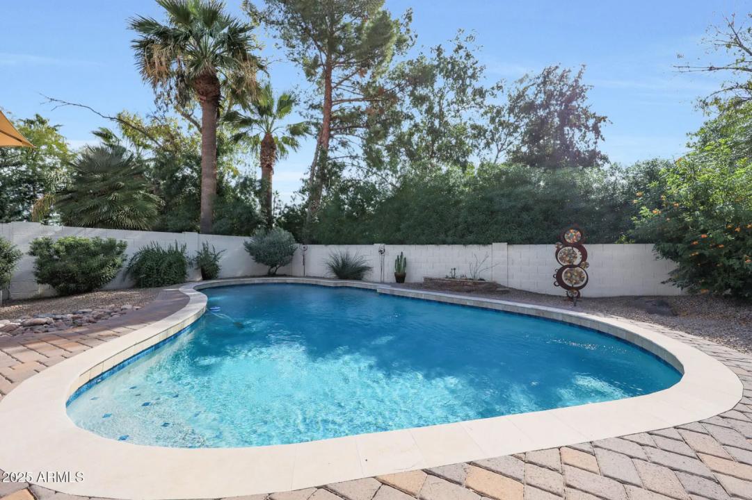 Real Estate Picture 39