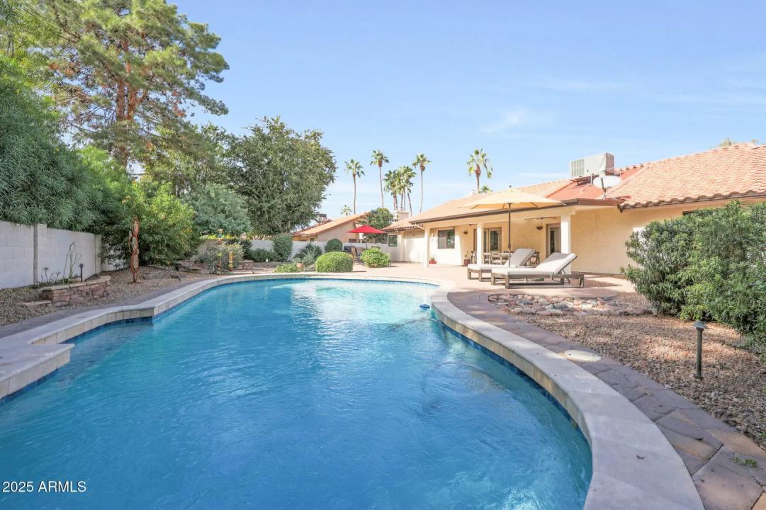 Real Estate Picture 1