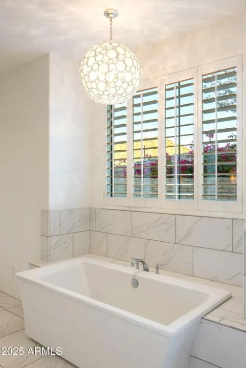 Real Estate Picture 22