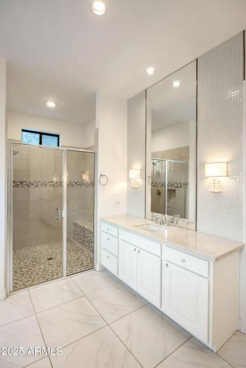 Real Estate Picture 23