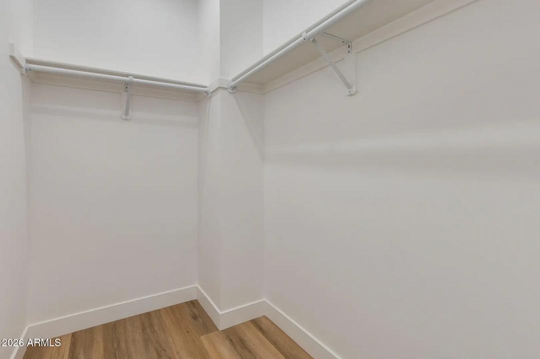 Real Estate Picture 37