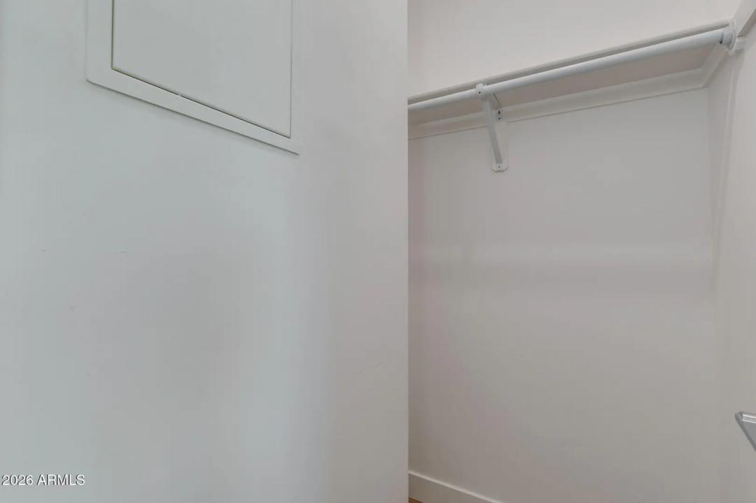 Real Estate Picture 42