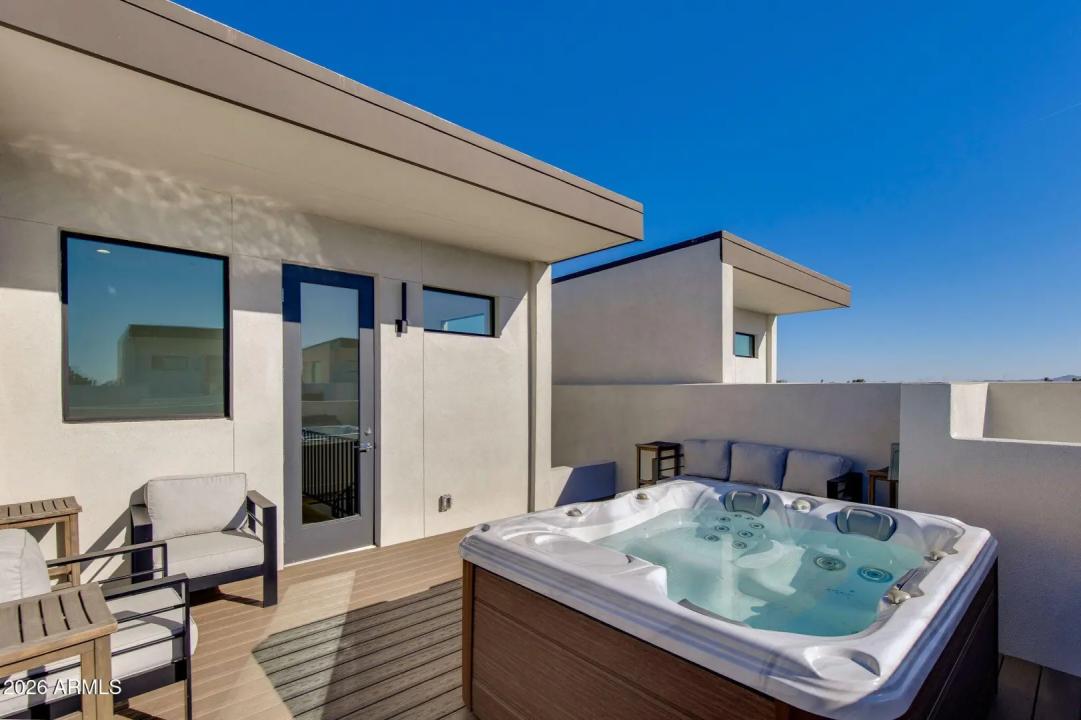 Real Estate Picture 53