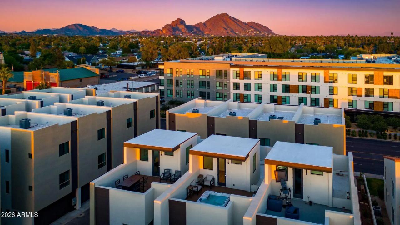 Real Estate Picture 85