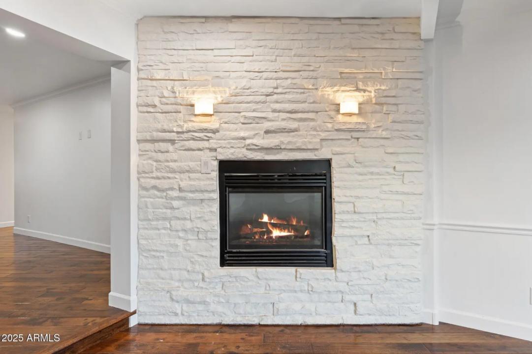 Real Estate Picture 13