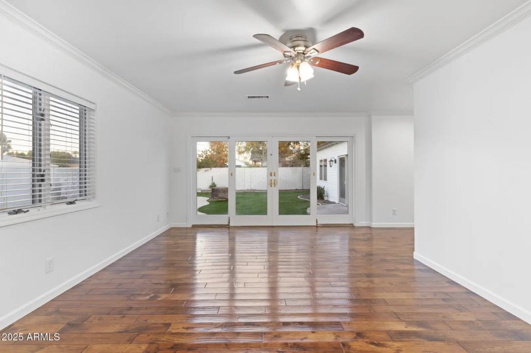 Real Estate Picture 22