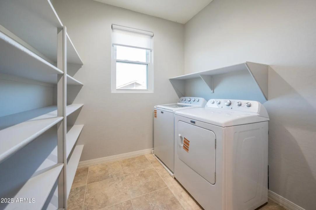 Real Estate Picture 54