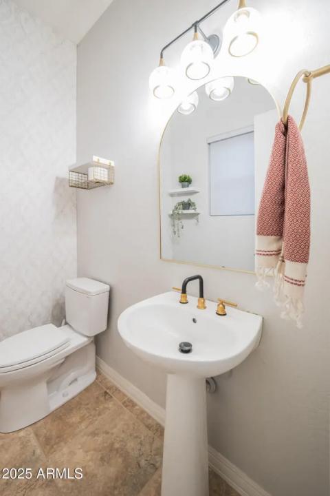 Real Estate Picture 32