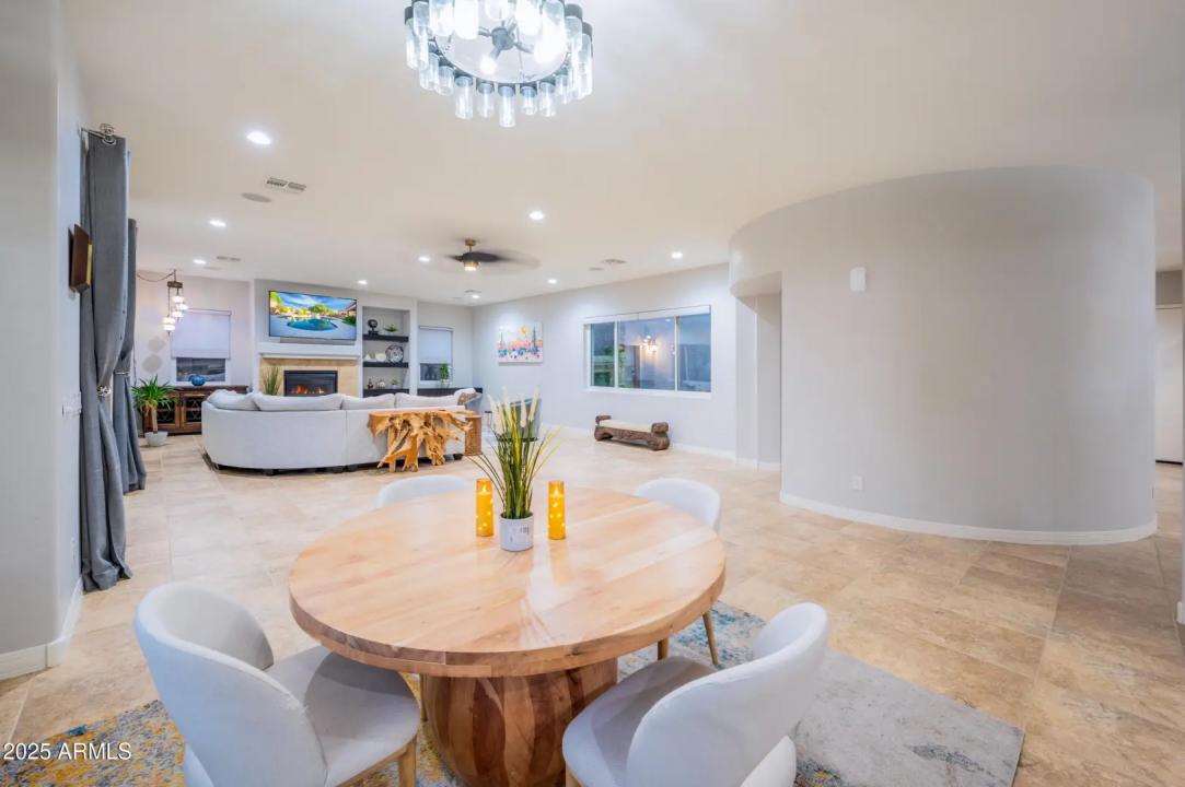 Real Estate Picture 22