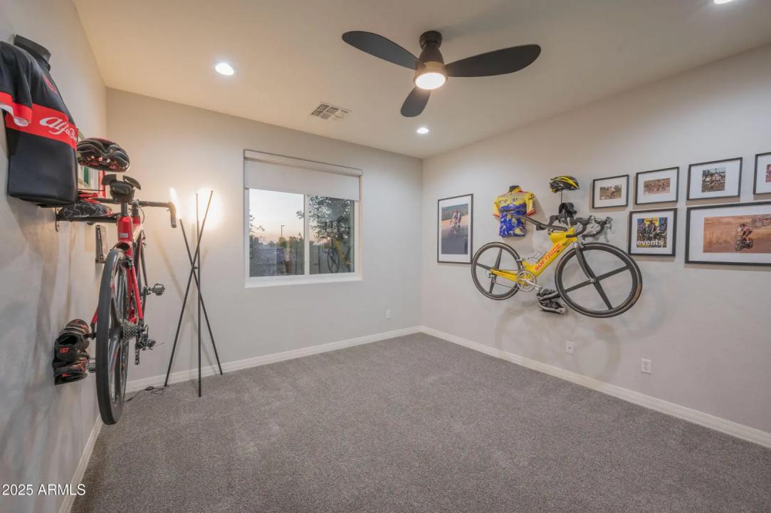 Real Estate Picture 48