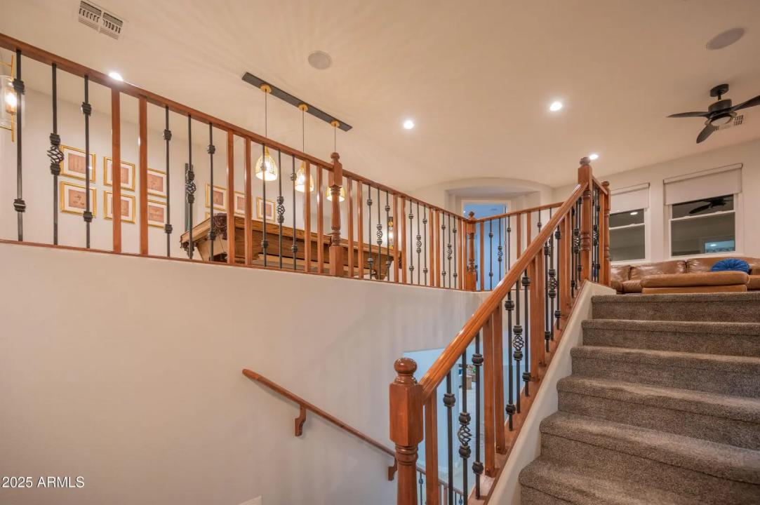 Real Estate Picture 33