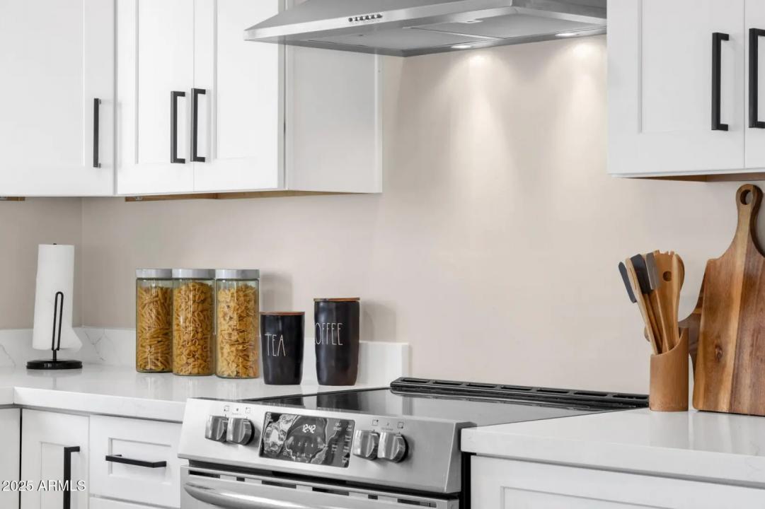 Real Estate Picture 29