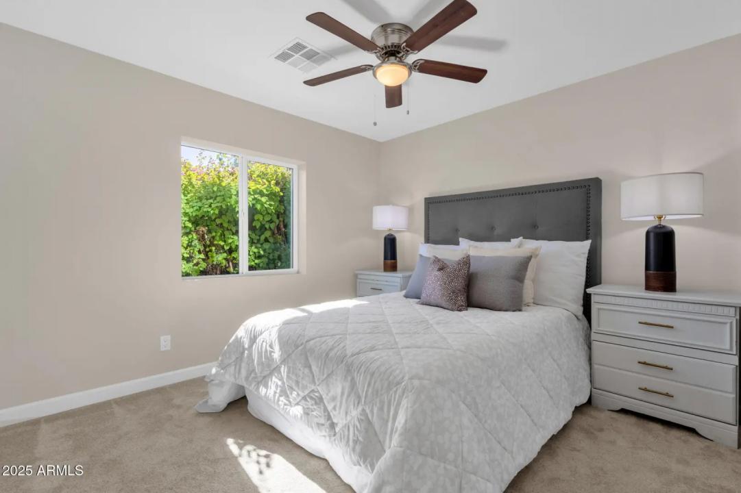 Real Estate Picture 45