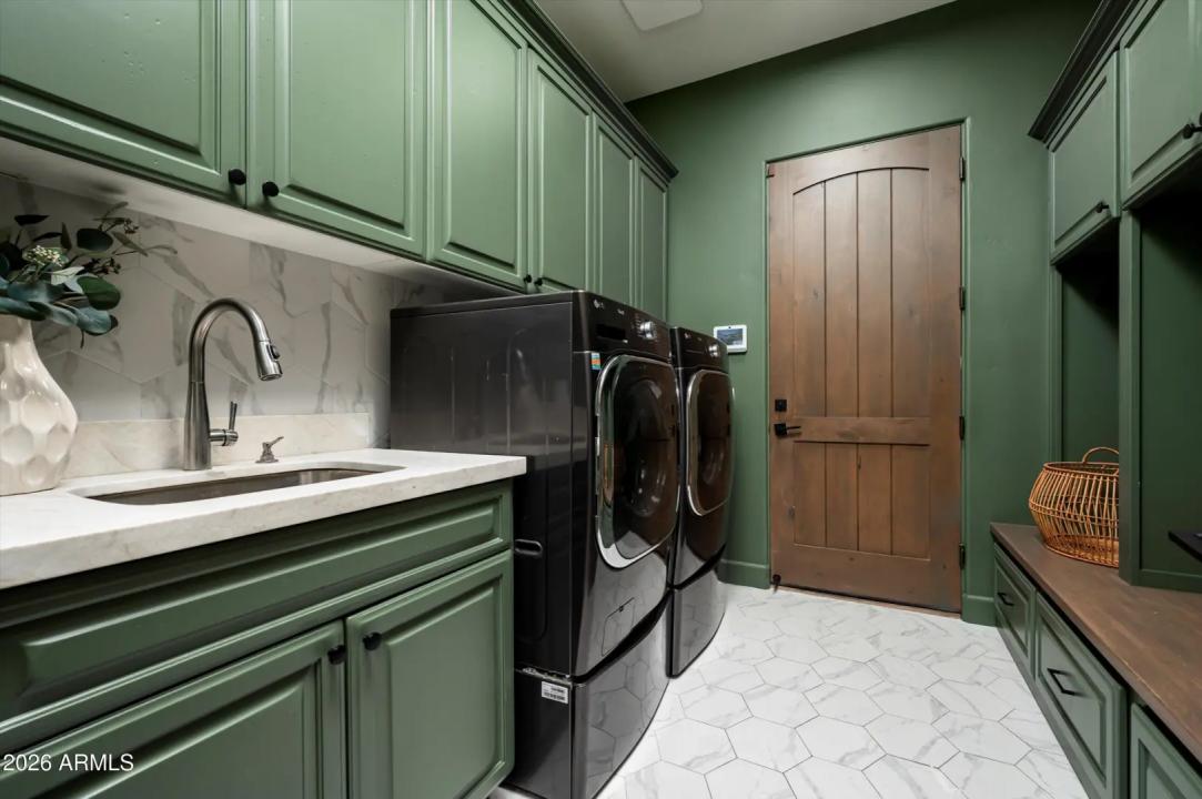 Real Estate Picture 51