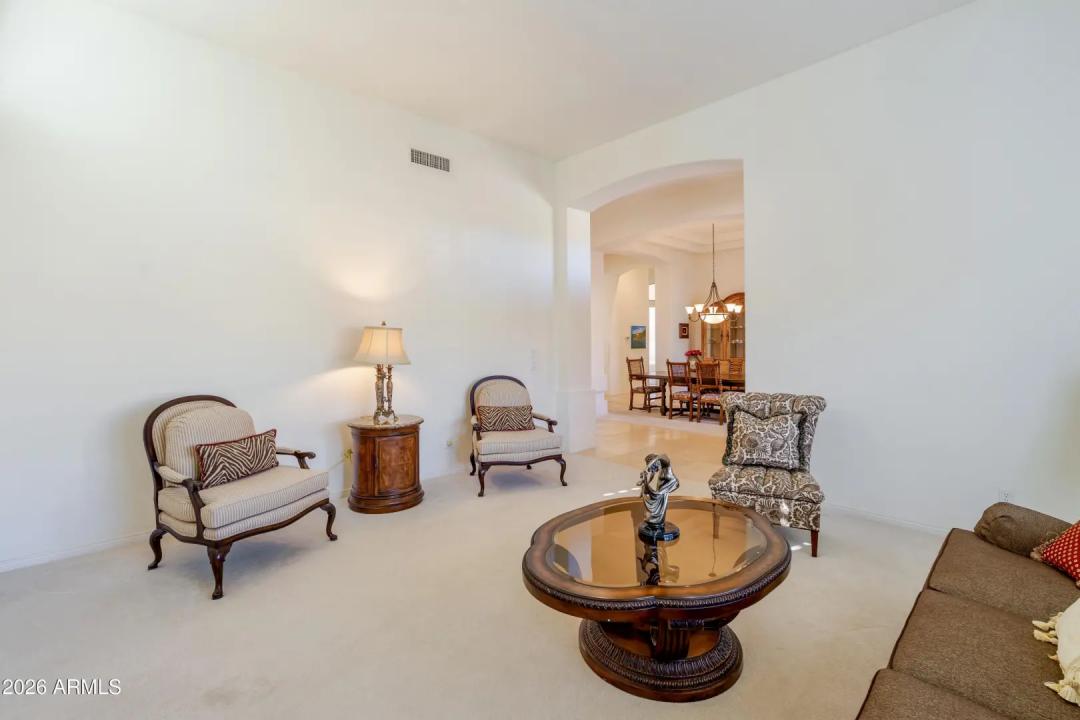 Real Estate Picture 15