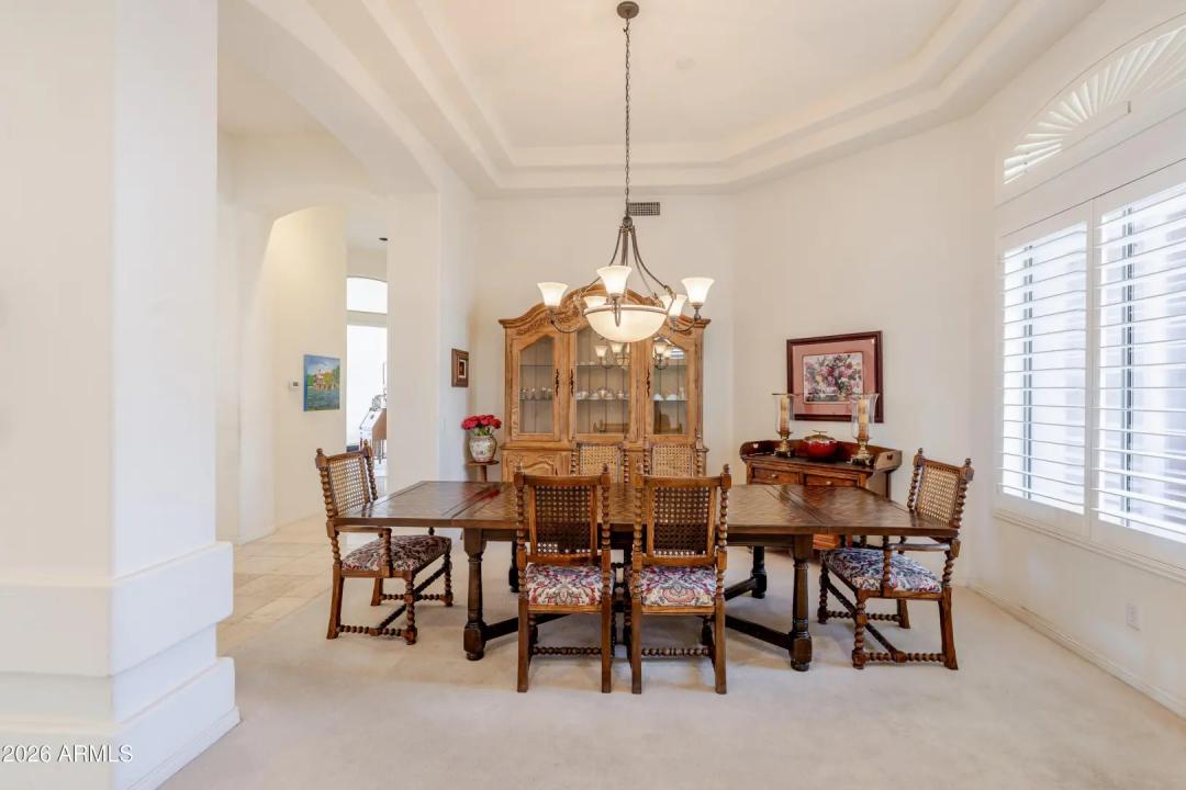 Real Estate Picture 16