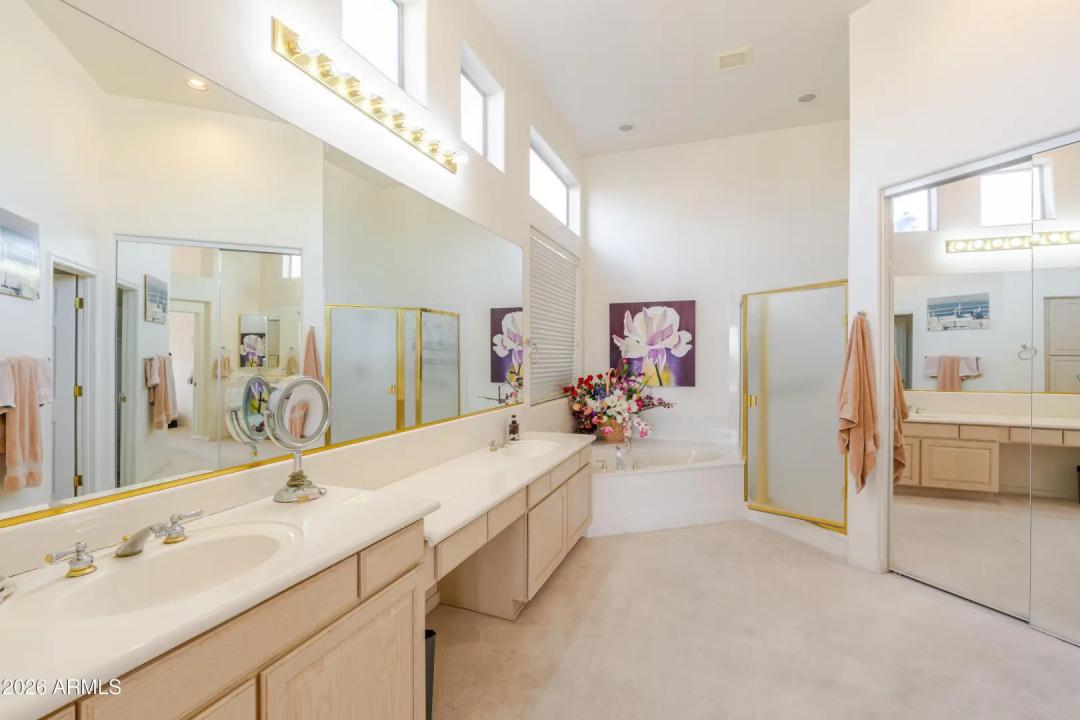 Real Estate Picture 21