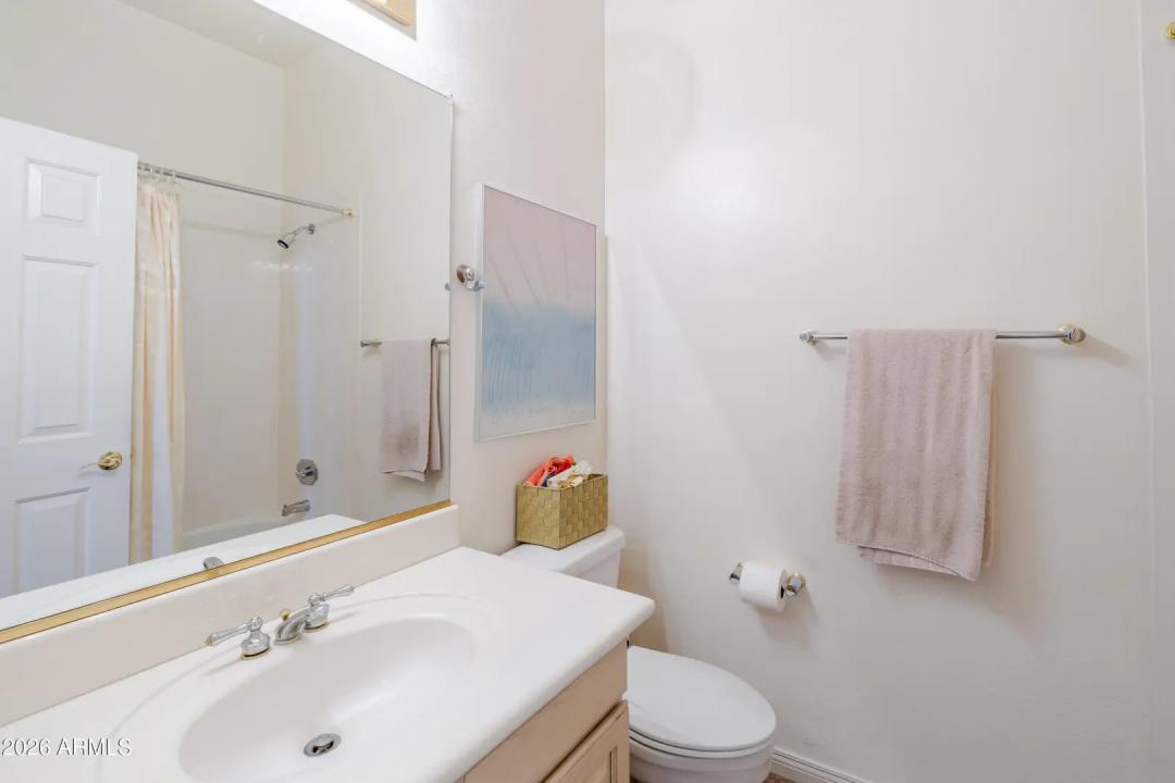 Real Estate Picture 27