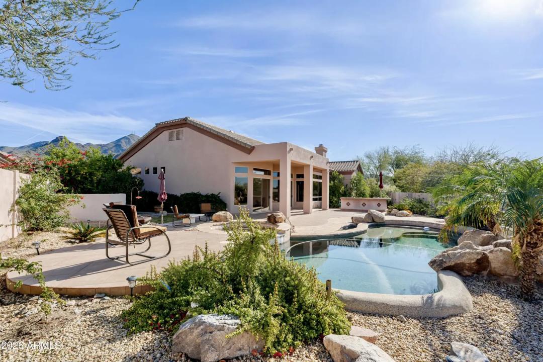 Real Estate Picture 32