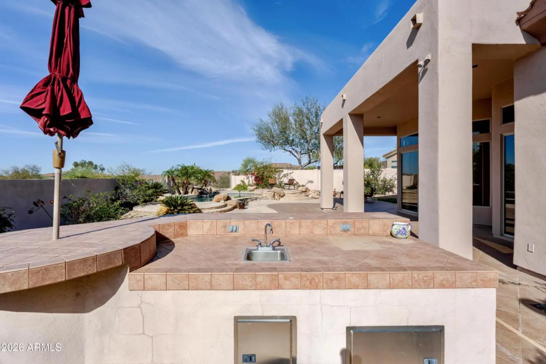 Real Estate Picture 36