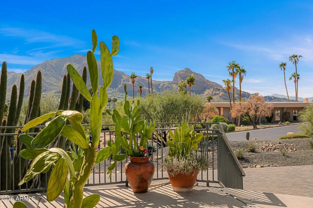 Real Estate Picture 2